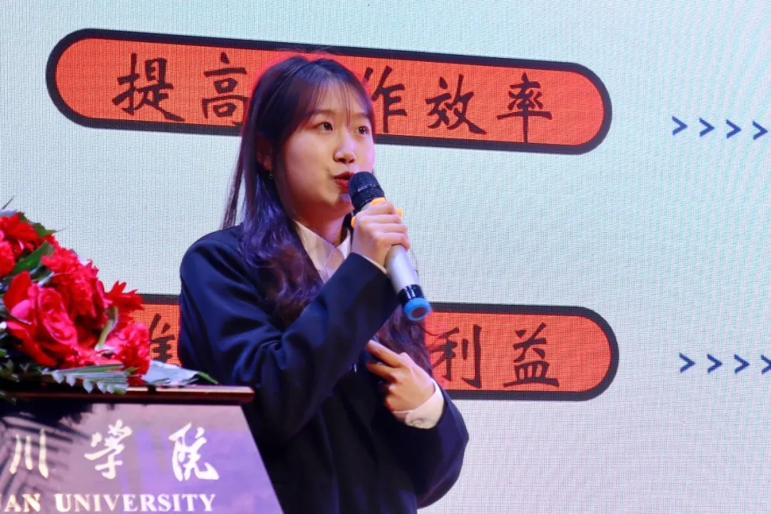 游戏机里面的人物手上拿着广告中度可信度描述已自动生成